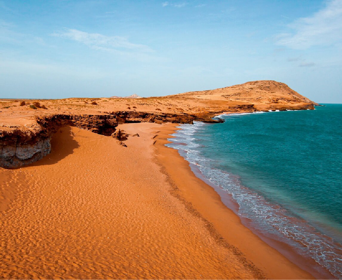 Descubre todos los destinos ecoturísticos de Colombia con Siempre Colombia: Amazonas, La Guajira, Zona Cafetera, Parque Nacional Tayrona, Llanos Orientales, Chocó Biogeográfico, Sierra Nevada de Santa Marta, San Andrés, Guaviare, Putumayo, Caquetá, Santander, Sierra de la Macarena, entre otros. Vive la aventura, biodiversidad, cultura y naturaleza con turismo responsable.