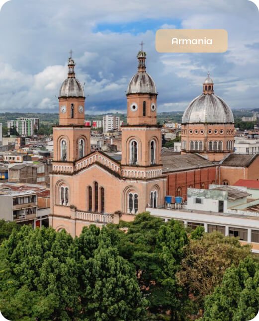 Descubre todos los destinos ecoturísticos de Colombia con Siempre Colombia: Amazonas, La Guajira, Zona Cafetera, Parque Nacional Tayrona, Llanos Orientales, Chocó Biogeográfico, Sierra Nevada de Santa Marta, San Andrés, Guaviare, Putumayo, Caquetá, Santander, Sierra de la Macarena, entre otros. Vive la aventura, biodiversidad, cultura y naturaleza con turismo responsable.