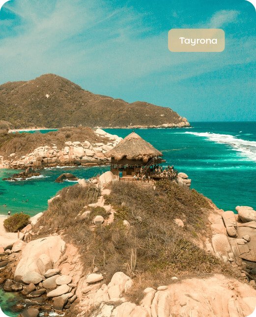 Descubre todos los destinos ecoturísticos de Colombia con Siempre Colombia: Amazonas, La Guajira, Zona Cafetera, Parque Nacional Tayrona, Llanos Orientales, Chocó Biogeográfico, Sierra Nevada de Santa Marta, San Andrés, Guaviare, Putumayo, Caquetá, Santander, Sierra de la Macarena, entre otros. Vive la aventura, biodiversidad, cultura y naturaleza con turismo responsable.