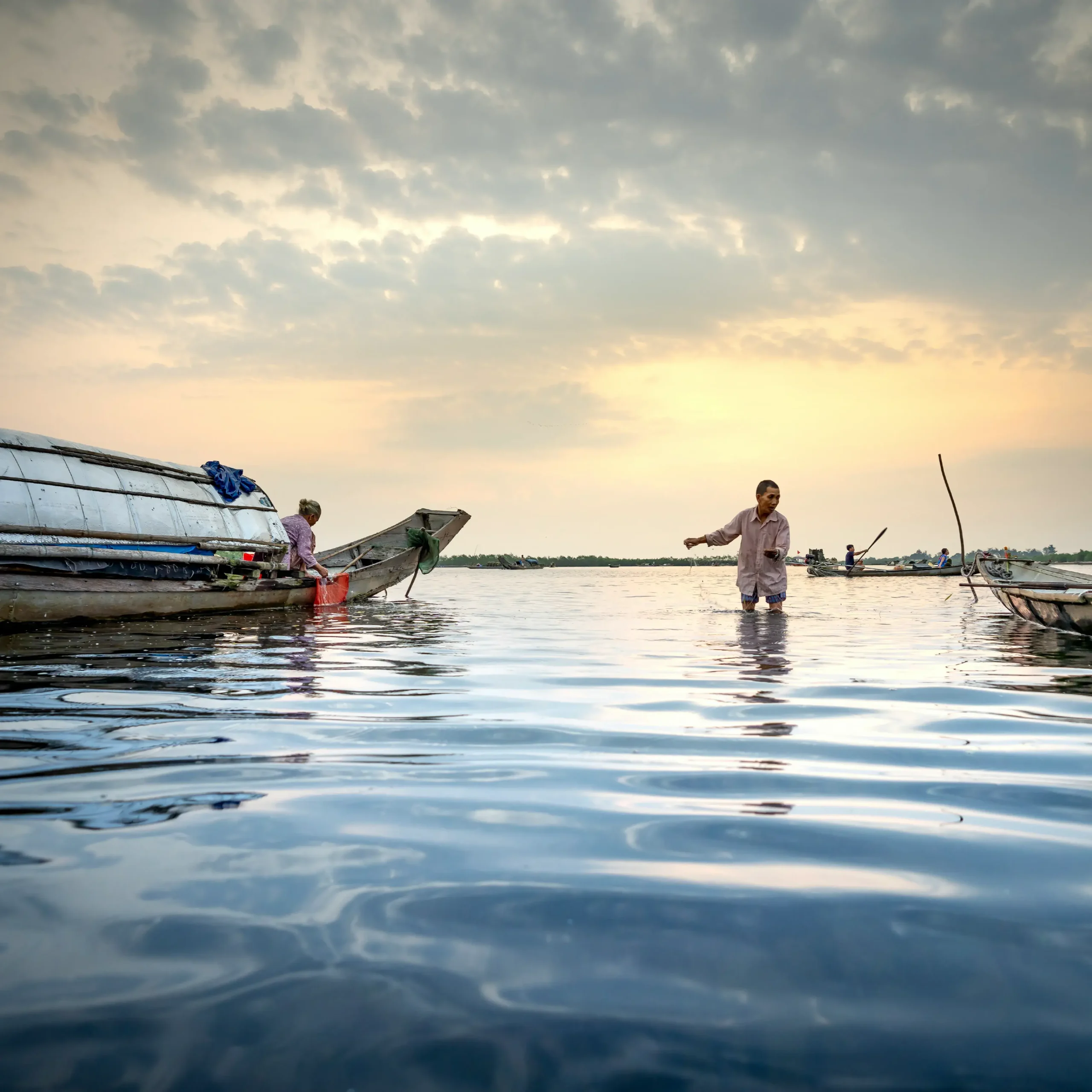 Descubre todos los destinos ecoturísticos de Colombia con Siempre Colombia: Amazonas, La Guajira, Zona Cafetera, Parque Nacional Tayrona, Llanos Orientales, Chocó Biogeográfico, Sierra Nevada de Santa Marta, San Andrés, Guaviare, Putumayo, Caquetá, Santander, Sierra de la Macarena, entre otros. Vive la aventura, biodiversidad, cultura y naturaleza con turismo responsable.